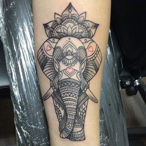 Tattoo Shop «Masterpiece Tattoo & Body Piercing», reviews and photos, 99 NH-28, Salem, NH 03079, USA