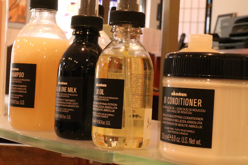 Beauty Salon «True Colors Hair Salon», reviews and photos, 707 Sandosky Rd, Sykesville, MD 21784, USA