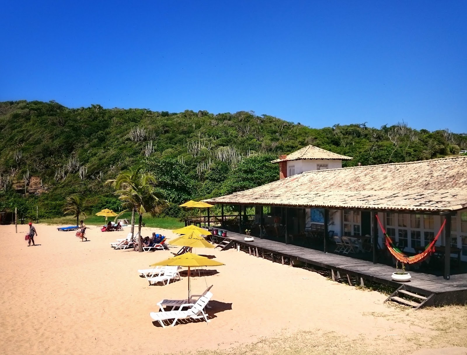 Fotografie cu Praia Caravelas parțial zona hotelieră