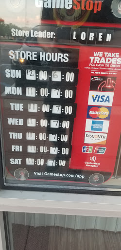 Video Game Store «GameStop», reviews and photos, 1821 Maplewood Commons Dr #23, Maplewood, MO 63143, USA