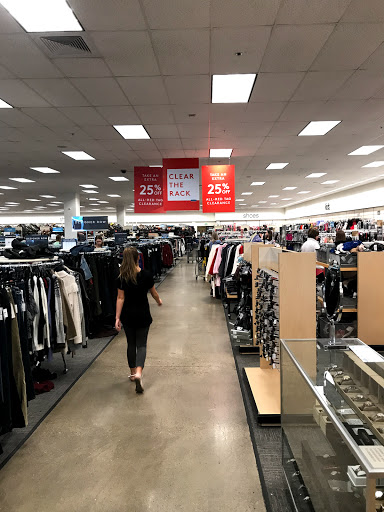 Department Store «Nordstrom Rack Gateway», reviews and photos, 9607 Research Blvd, Austin, TX 78759, USA