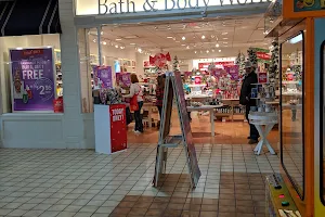 Bath & Body Works image