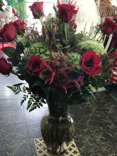Florist «Alans AAA Florist», reviews and photos, 287 E Highland Ave, San Bernardino, CA 92404, USA