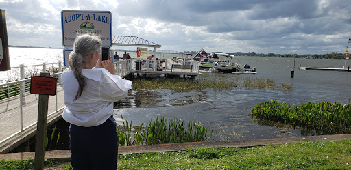 Book Store «Barrel of Books and Games», reviews and photos, 128 W 4th Ave, Mt Dora, FL 32757, USA
