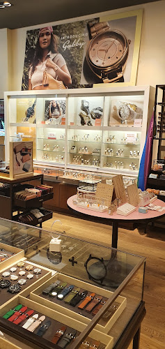 Reviews of FOSSIL Store Stratford in London - Jewelry