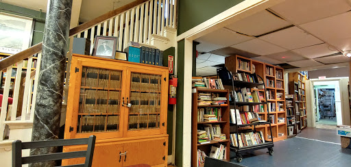 Used Book Store «John Bale Book Co», reviews and photos, 158 Grand St, Waterbury, CT 06702, USA