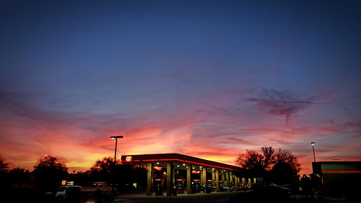 Gas Station «QuikTrip», reviews and photos, 68 W River Rd, Tucson, AZ 85704, USA