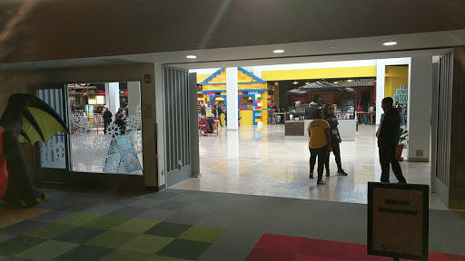 Shopping Mall «Plymouth Meeting Mall», reviews and photos, 500 W Germantown Pike, Plymouth Meeting, PA 19462, USA