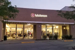 lululemon image