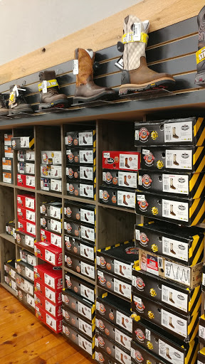 Western Apparel Store «The Fort - Nebraska City», reviews and photos, 903 Central Ave, Nebraska City, NE 68410, USA