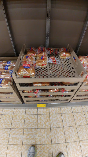 Supermarket «ALDI», reviews and photos, 371 E Aurora Rd, Northfield, OH 44067, USA