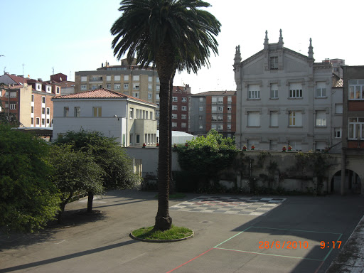 Colegio Patronato San José en Gijón