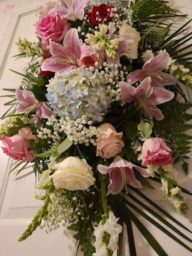 Florist «Flowers By Albert», reviews and photos, 521 Merrimack St, Lowell, MA 01854, USA