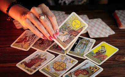 Psychic and Palm Readings By Louise