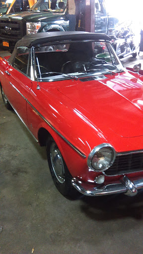 Auto Repair Shop «Malibu Auto Collision», reviews and photos, 502 Coney Island Ave, Brooklyn, NY 11218, USA