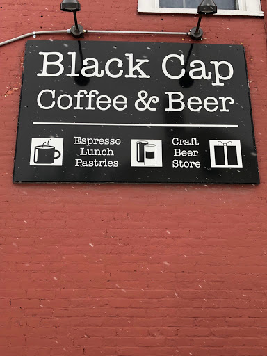 Cafe «Black Cap Coffee & Beer - Espresso - Sandwiches - Craft Beer Store - Wine Shop - Gift Shop», reviews and photos, 144 Main St, Stowe, VT 05672, USA