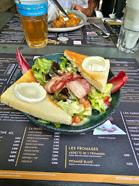 Plats et boissons du Restaurant La Mangoune à La Chapelle-Saint-Luc - n°6