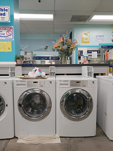 Laundromat «The Laundry Lounge», reviews and photos, 1801 Hanover Dr, Davis, CA 95616, USA