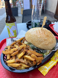 Plats et boissons du Restaurant de hamburgers Doudou Burgers à Les Vans - n°11
