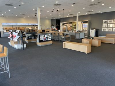 Cell Phone Store «Verizon», reviews and photos, 8363 Agora Pkwy, Selma, TX 78154, USA