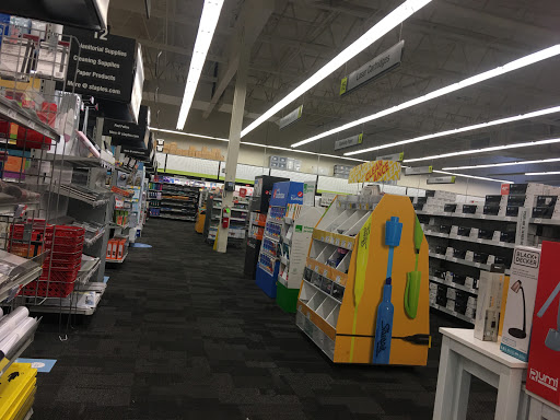 Office Supply Store «Staples», reviews and photos, 336 E University Pkwy, Orem, UT 84058, USA