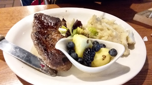 American Restaurant «Cracker Barrel Old Country Store», reviews and photos, 716 N Campbell Station Rd, Farragut, TN 37934, USA