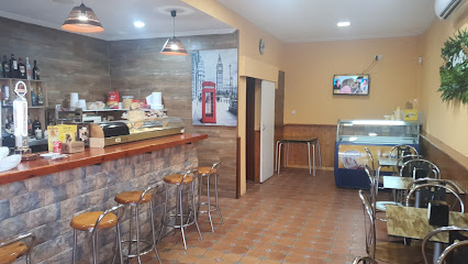 Bar cafetería D, canela - Av. Clara Campoamor, 4, 41920 San Juan de Aznalfarache, Sevilla, Spain