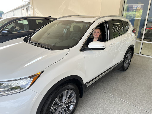 Honda Dealer «Flow Honda in Winston Salem», reviews and photos, 2600 Peters Creek Pkwy, Winston-Salem, NC 27127, USA