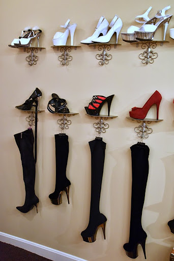 Lingerie Store «Roissy Intimates», reviews and photos, 1660 Greenland Rd #12, Greenland, NH 03840, USA