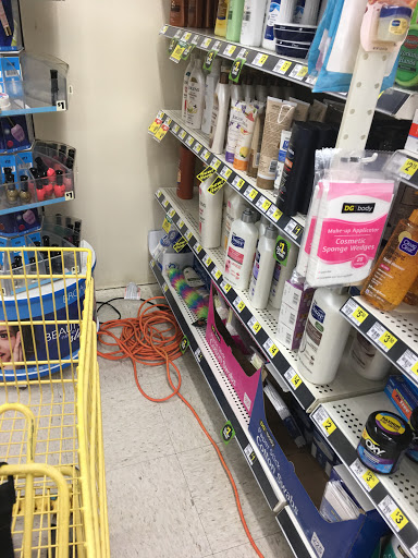 Home Goods Store «Dollar General», reviews and photos, 271 Meldon Ave, Donora, PA 15033, USA