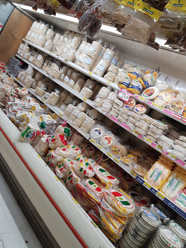 Korean Grocery Store «Korean Korner», reviews and photos, 12207 Veirs Mill Rd, Silver Spring, MD 20906, USA