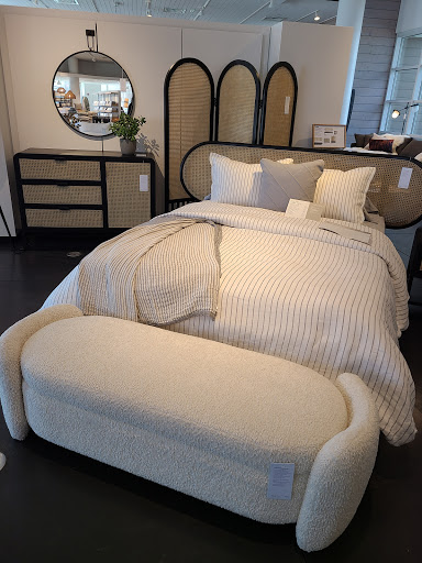 Furniture Store «Crate and Barrel», reviews and photos, 1 W Flatiron Crossing Dr, Broomfield, CO 80021, USA