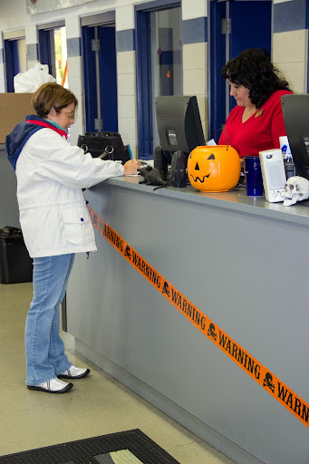 Hyundai Dealer «Knauz Hyundai», reviews and photos, 775 Rockland Rd, Lake Bluff, IL 60044, USA