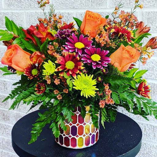 Florist «Lundstrom Florist», reviews and photos, 1709 E 3rd St, Sterling, IL 61081, USA