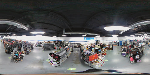 Thrift Store «Goodwill», reviews and photos, 340 S Fair Oaks Ave, Pasadena, CA 91105, USA