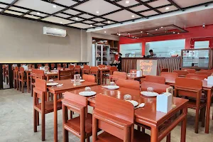 Lamoy Restaurant image