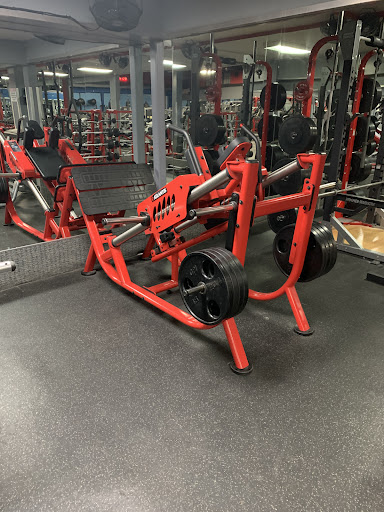 Gym «World Gym», reviews and photos, 6656 Foothill Blvd, Tujunga, CA 91042, USA