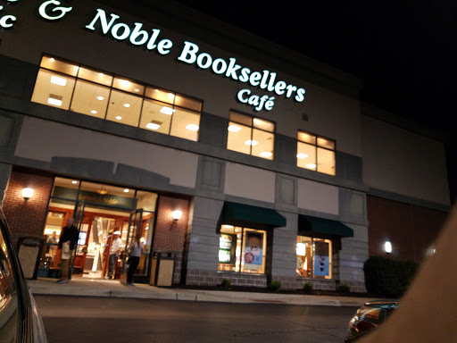 Book Store «Barnes & Noble», reviews and photos, 624 S Green River Rd, Evansville, IN 47715, USA