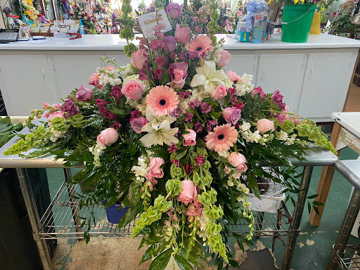 Florist «Evans Florist», reviews and photos, 410 1st Ave E, Oneonta, AL 35121, USA