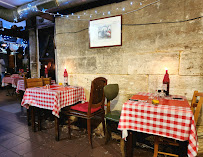 Atmosphère du Restaurant Chez Les Ploucs à Bordeaux - n°2