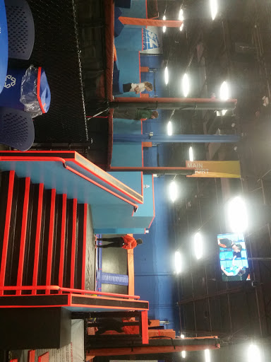 Amusement Center «Sky Zone Trampoline Park», reviews and photos, 13310 Industrial Park Blvd #160, Plymouth, MN 55441, USA