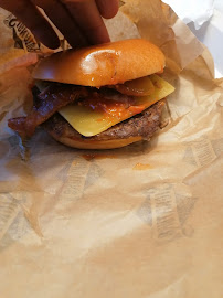 Cheeseburger du Restauration rapide McDonald's à Paris - n°8