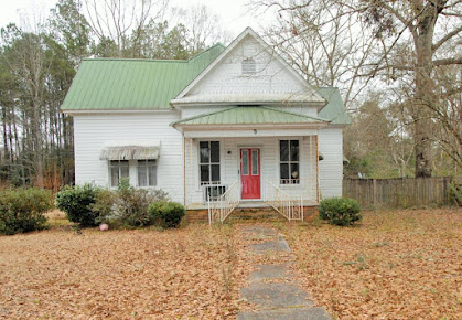 Better Homes and Gardens Real Estate Traditions