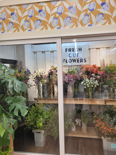 Florist «Passionflower Design», reviews and photos, 128 E Broadway, Eugene, OR 97401, USA