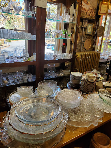 Thrift Store «That Nothing Be Lost Thrift», reviews and photos, 16 Franciscan Way, Garrison, NY 10524, USA