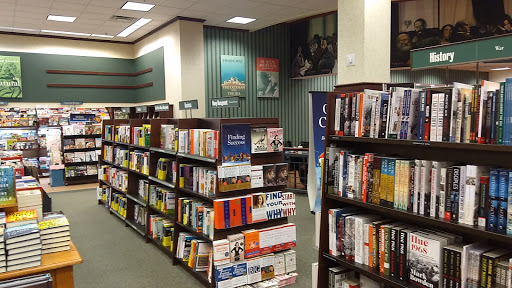 Book Store «Barnes & Noble», reviews and photos, 20 Hatton Pl, Hilton Head Island, SC 29926, USA