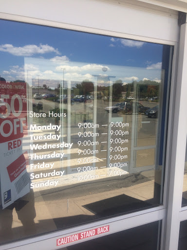 Thrift Store «Goodwill Bloomfield Store & Donation Station», reviews and photos, 331 Cottage Grove Rd, Bloomfield, CT 06002, USA