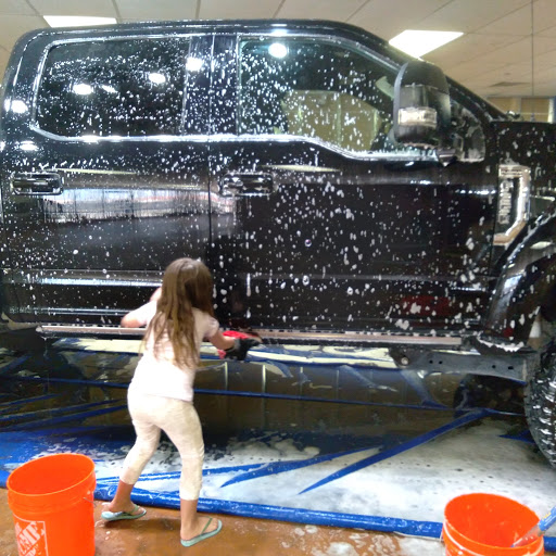 Xpress detail and auto spa en Pahrump