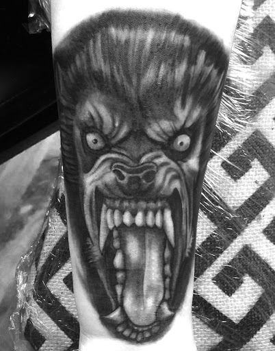 Tattoo Shop «Famous Tattoos», reviews and photos, 643 State Rd, Dartmouth, MA 02747, USA