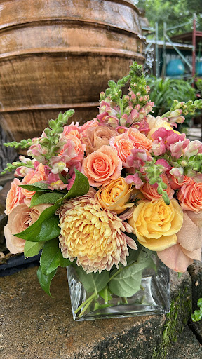 Florist «Tanglewood Flowers & Garden», reviews and photos, 5518 Dolores St, Houston, TX 77056, USA